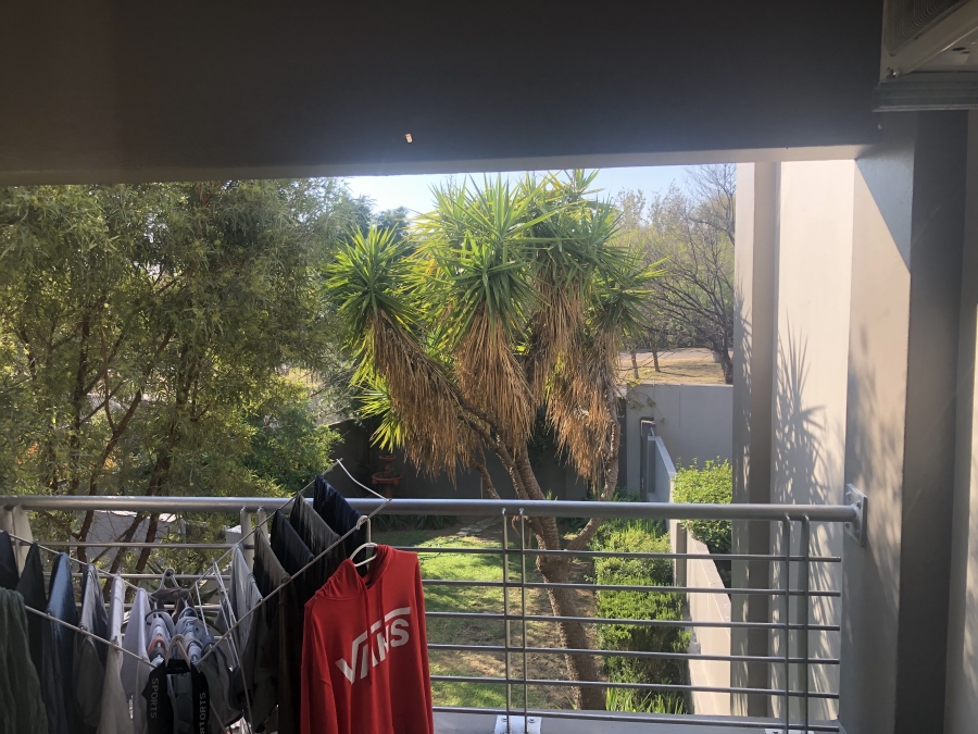 1 Bedroom Property for Sale in Sunninghill Gauteng