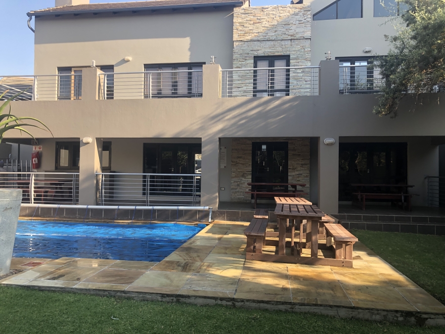 1 Bedroom Property for Sale in Sunninghill Gauteng