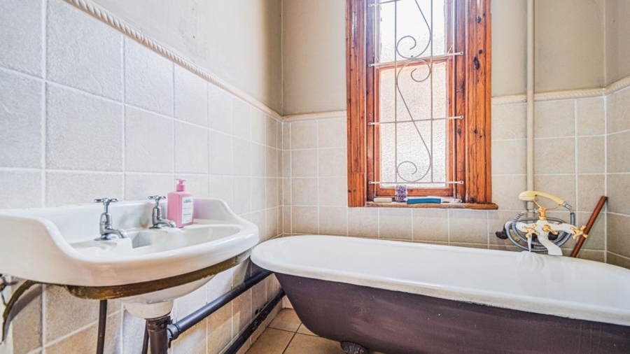 2 Bedroom Property for Sale in Kensington Gauteng
