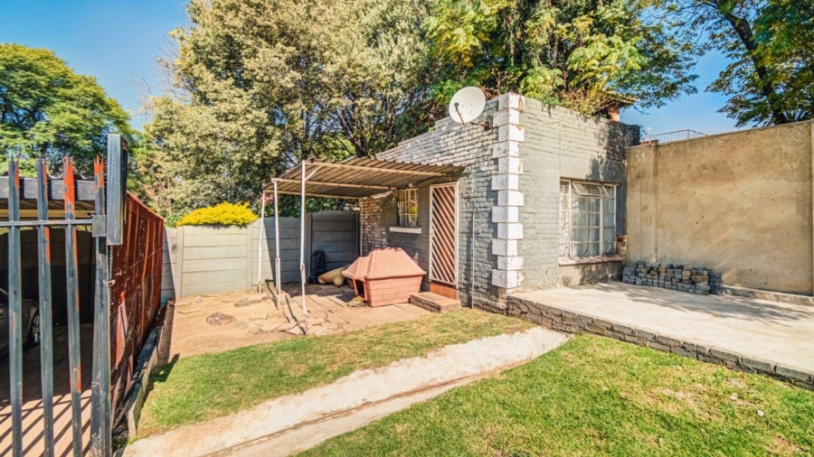 2 Bedroom Property for Sale in Kensington Gauteng