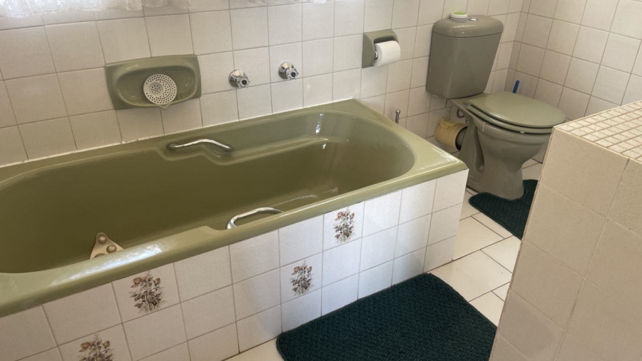 3 Bedroom Property for Sale in Bruma Gauteng