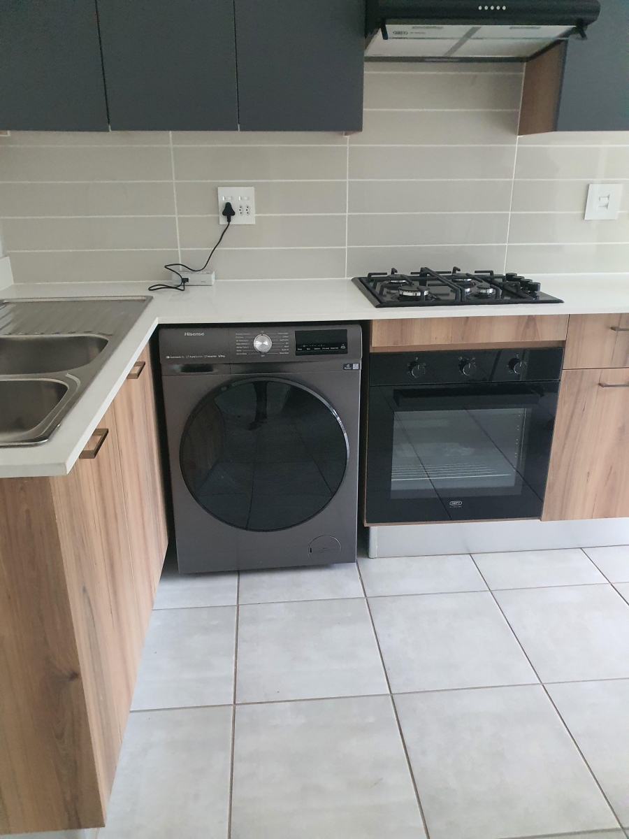1 Bedroom Property for Sale in Witfield Gauteng