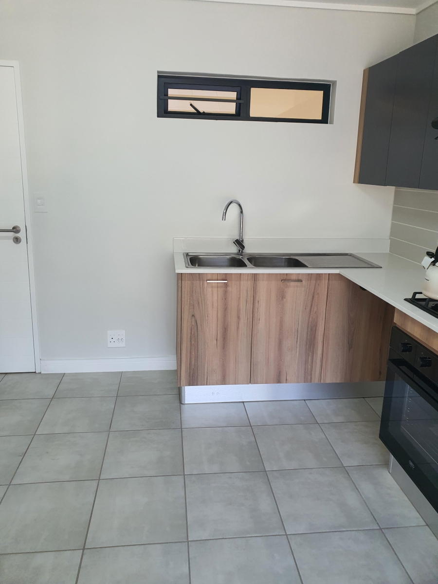 1 Bedroom Property for Sale in Witfield Gauteng