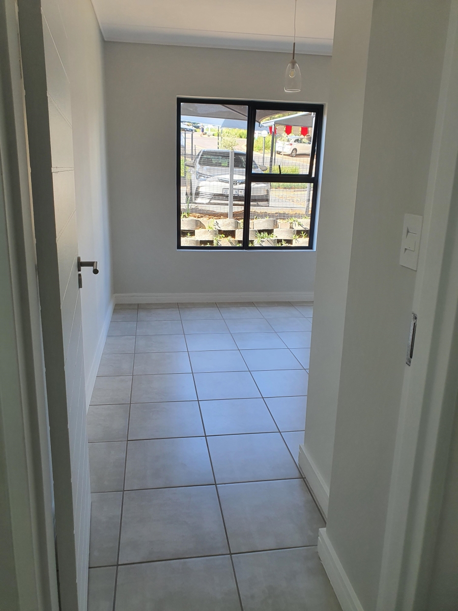 1 Bedroom Property for Sale in Witfield Gauteng