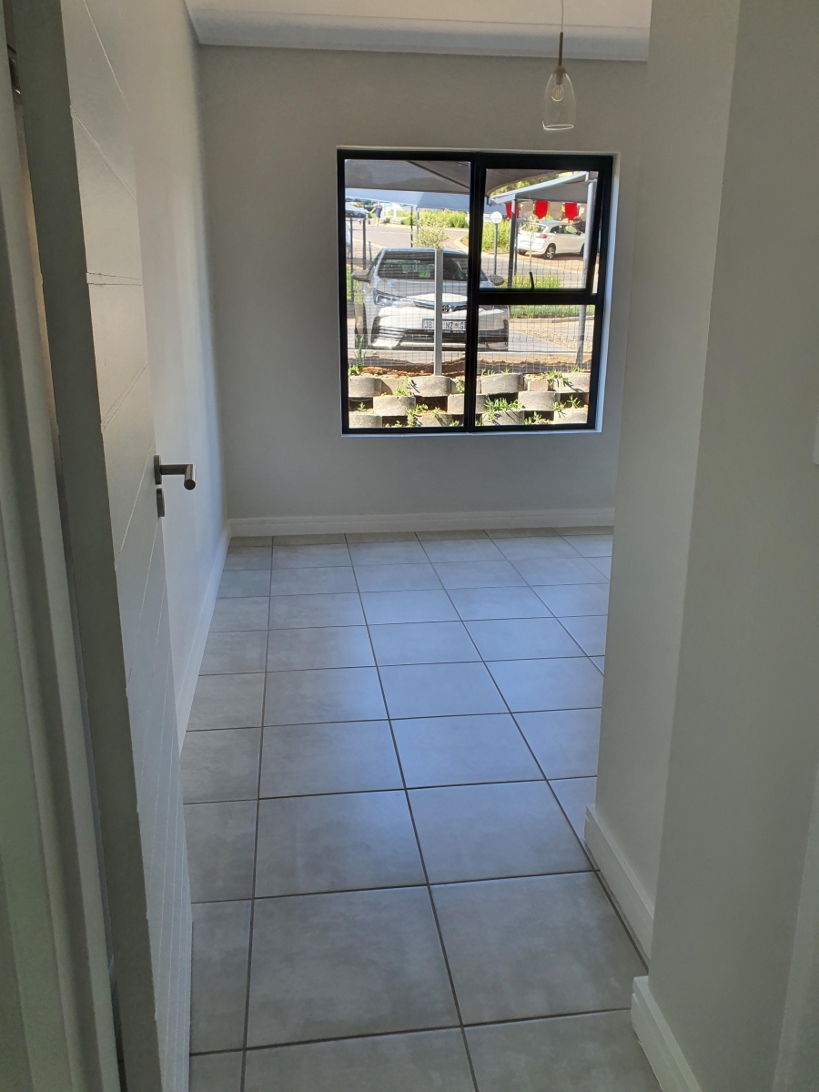 1 Bedroom Property for Sale in Witfield Gauteng