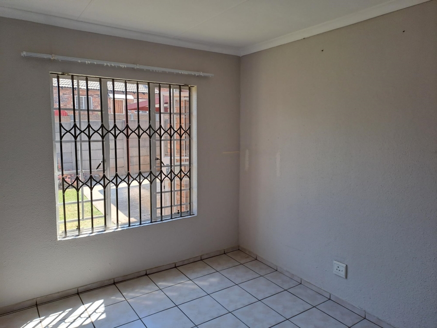 3 Bedroom Property for Sale in Wilgeheuwel Gauteng