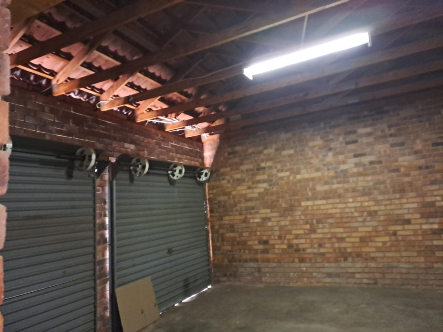 3 Bedroom Property for Sale in Wilgeheuwel Gauteng