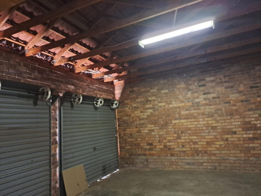 3 Bedroom Property for Sale in Wilgeheuwel Gauteng