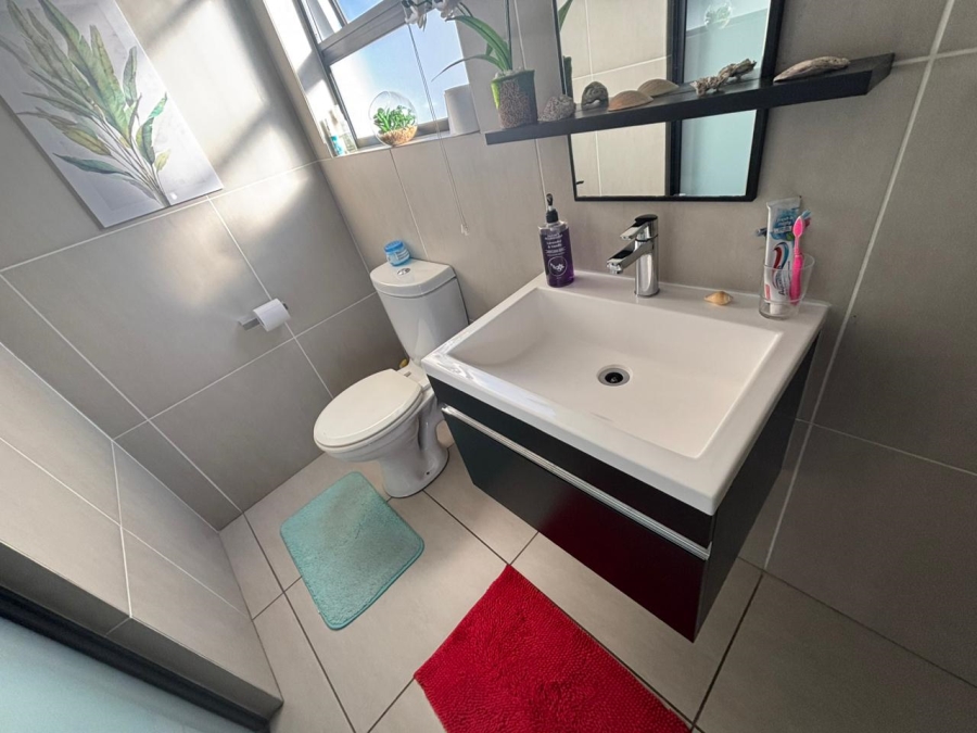 2 Bedroom Property for Sale in Greenstone Ridge Gauteng