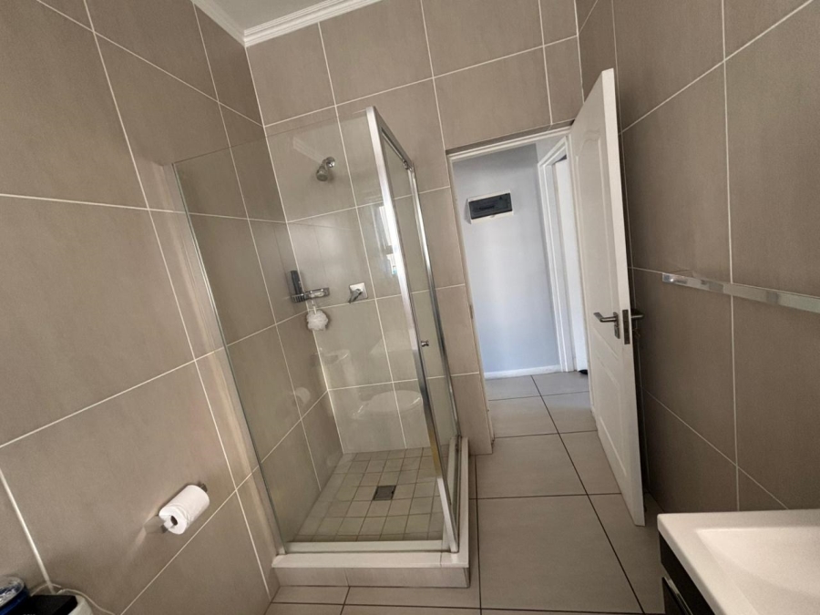 2 Bedroom Property for Sale in Greenstone Ridge Gauteng