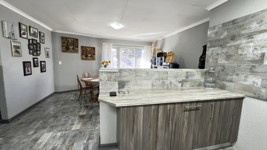 3 Bedroom Property for Sale in Dan Pienaarville Gauteng