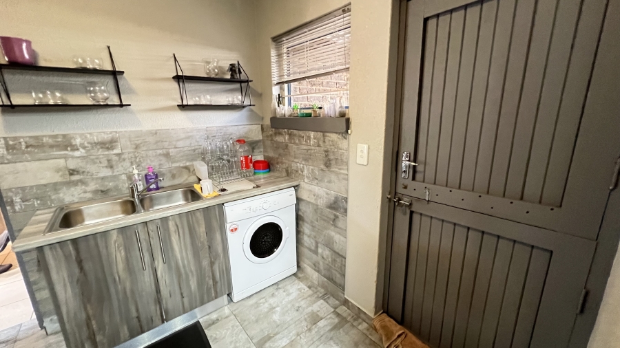3 Bedroom Property for Sale in Dan Pienaarville Gauteng