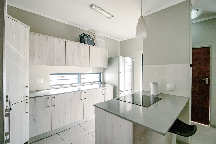 3 Bedroom Property for Sale in Rooihuiskraal North Gauteng