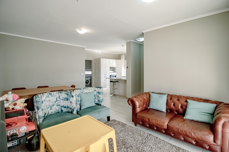 3 Bedroom Property for Sale in Rooihuiskraal North Gauteng