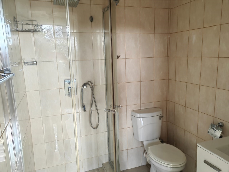 2 Bedroom Property for Sale in Denlee Gauteng