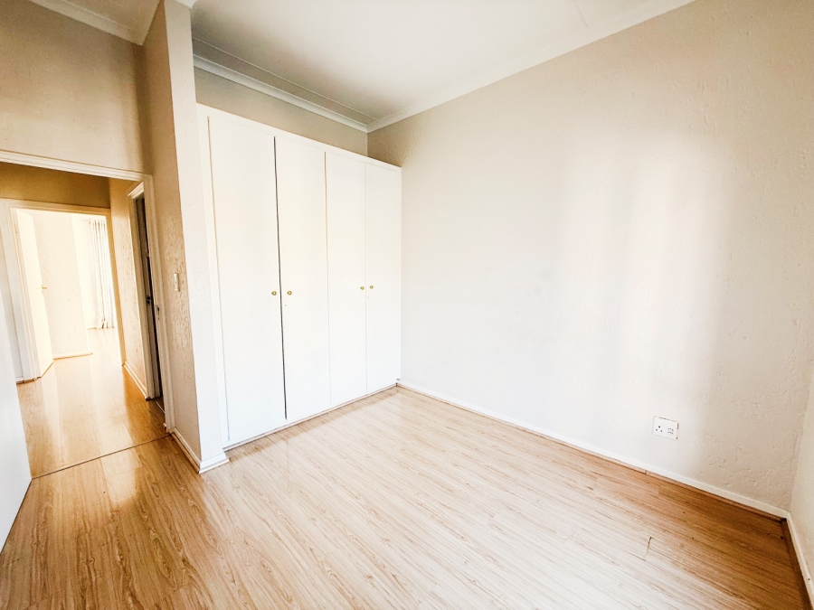 2 Bedroom Property for Sale in Broadacres Gauteng