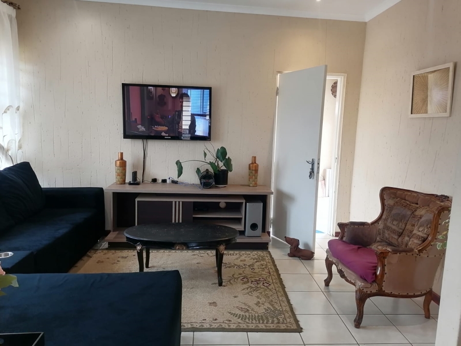2 Bedroom Property for Sale in Bergsig Gauteng