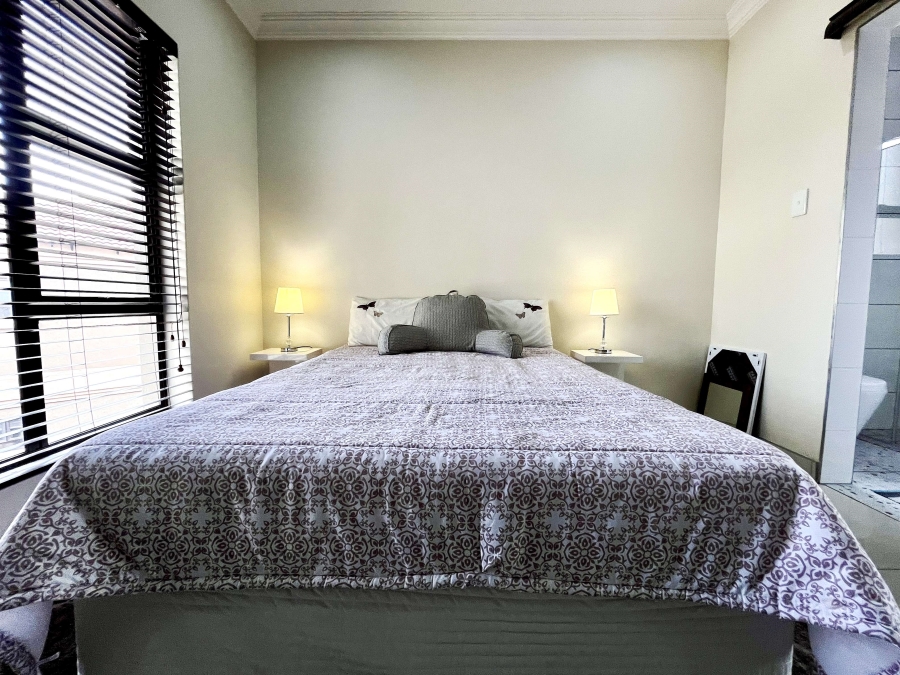 5 Bedroom Property for Sale in Blue Valley Golf Estate Gauteng