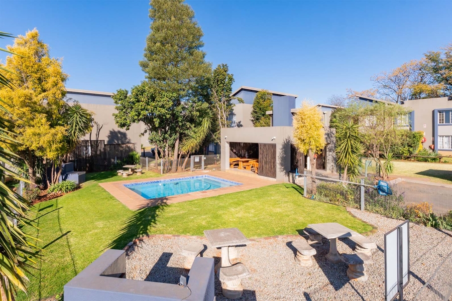2 Bedroom Property for Sale in Brentwood Gauteng