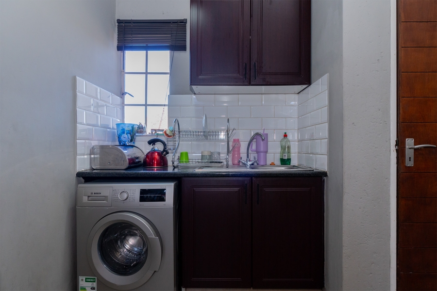 2 Bedroom Property for Sale in Brentwood Gauteng
