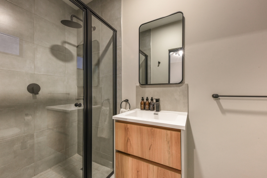 To Let 1 Bedroom Property for Rent in Bryanston Gauteng