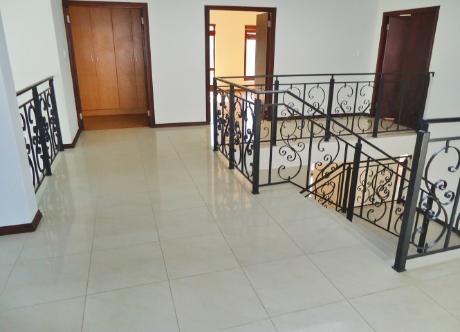 5 Bedroom Property for Sale in Bryanston Gauteng