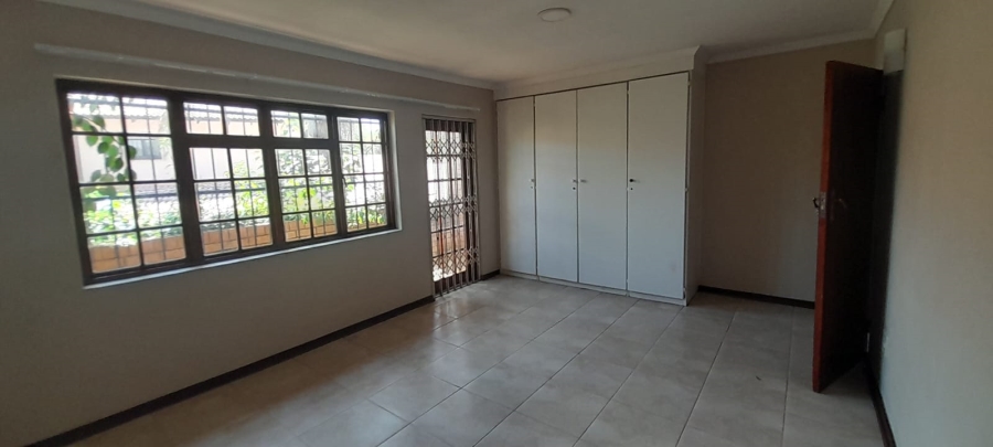 To Let 3 Bedroom Property for Rent in Waterkloof Gauteng