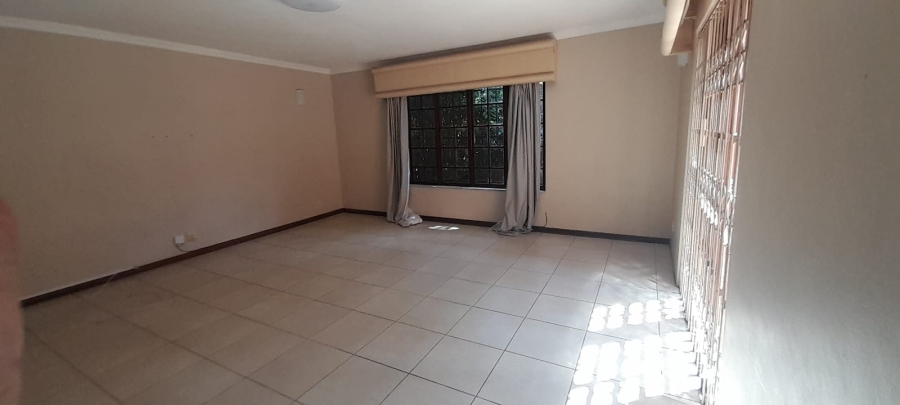 To Let 3 Bedroom Property for Rent in Waterkloof Gauteng