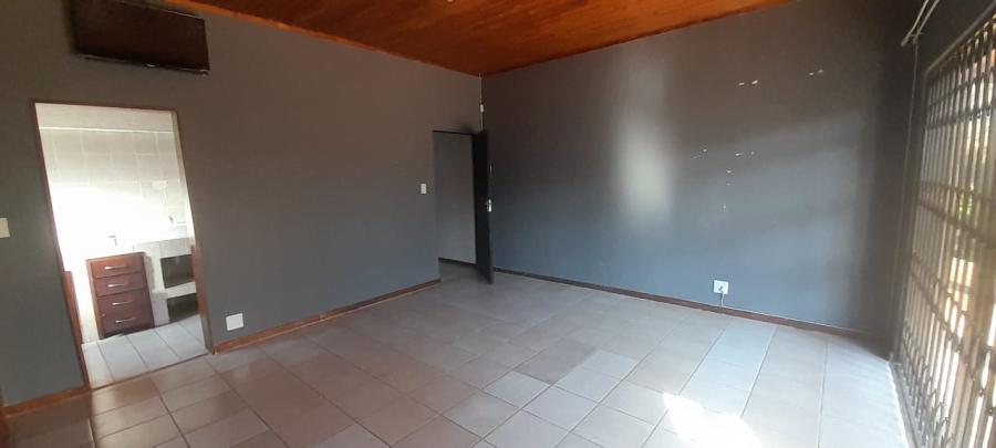 To Let 3 Bedroom Property for Rent in Brooklyn Gauteng