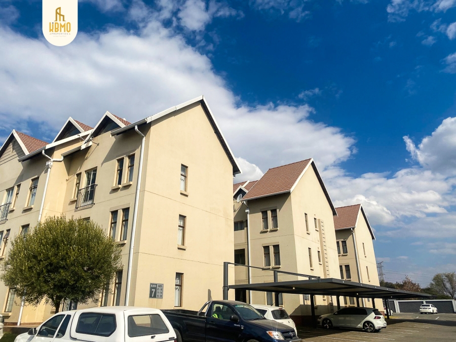 1 Bedroom Property for Sale in Kosmosdal Gauteng