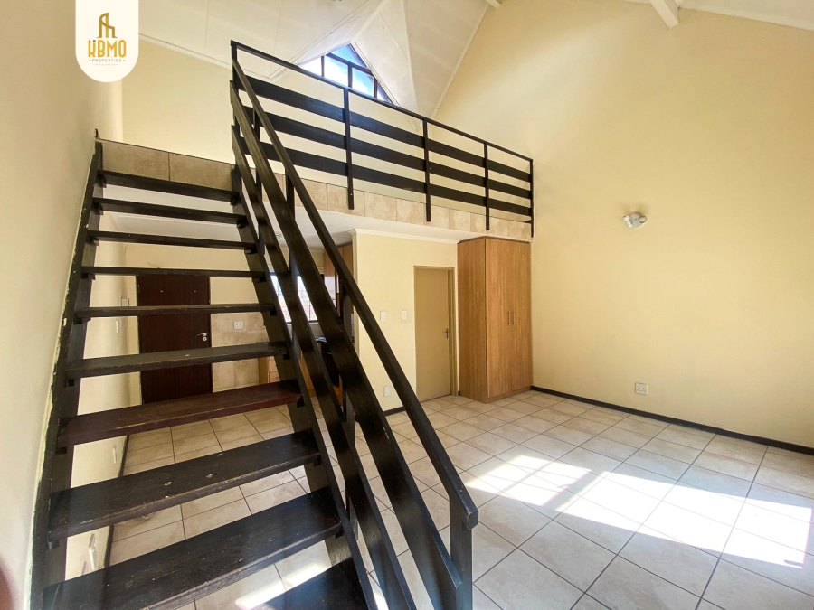 1 Bedroom Property for Sale in Kosmosdal Gauteng