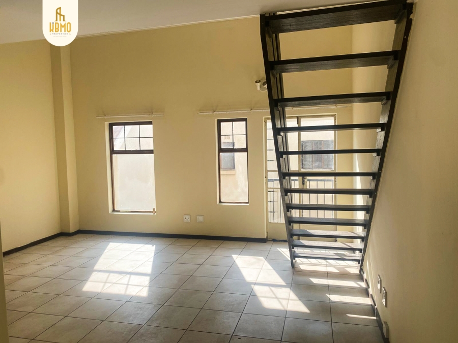 1 Bedroom Property for Sale in Kosmosdal Gauteng
