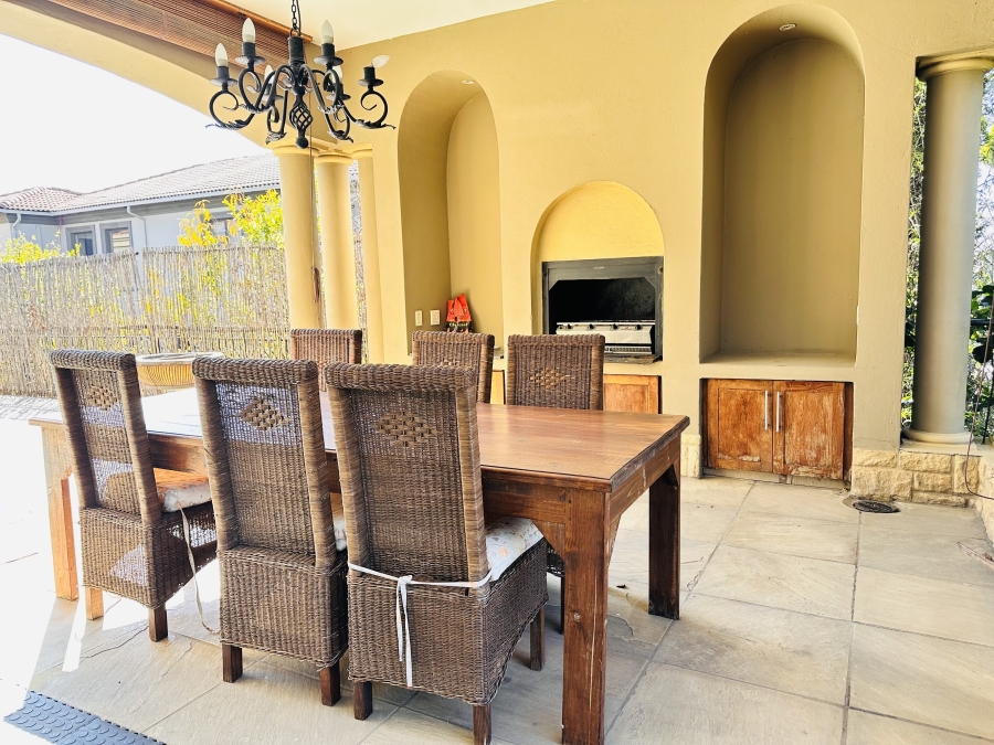 5 Bedroom Property for Sale in Blue Valley Golf Estate Gauteng
