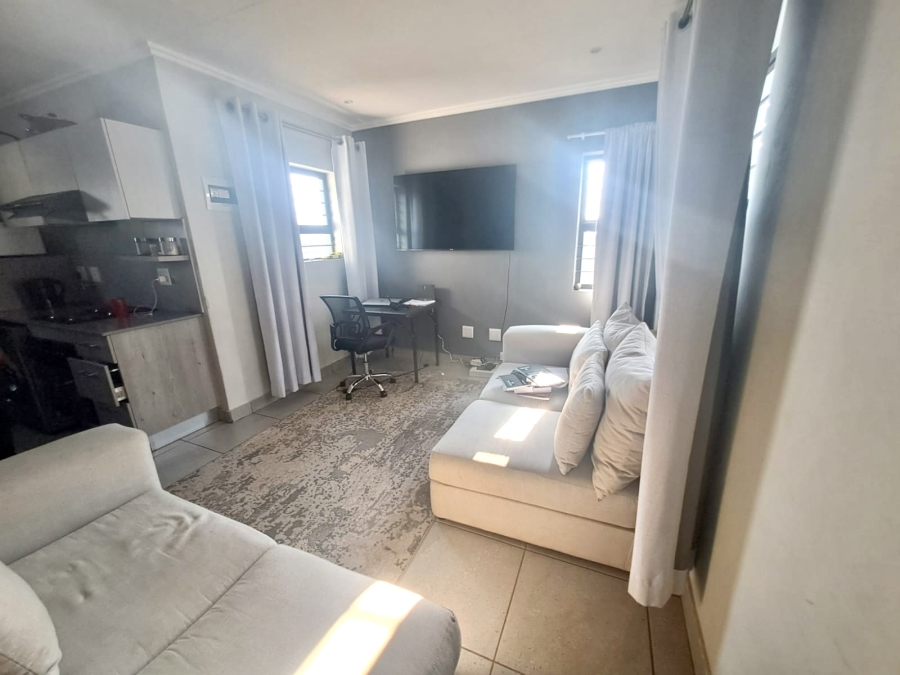 To Let 3 Bedroom Property for Rent in Agavia Gauteng