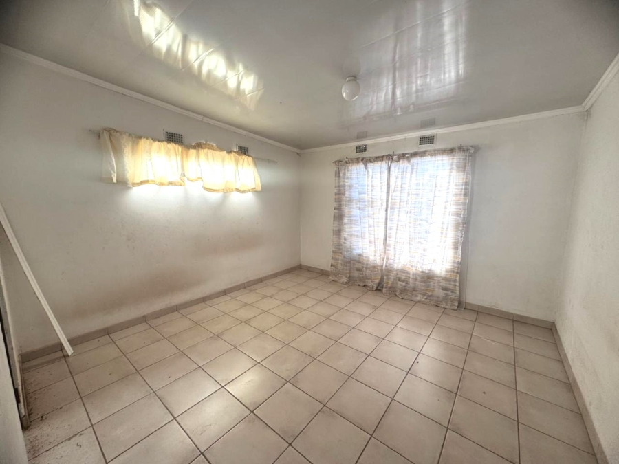 2 Bedroom Property for Sale in Tsakane Ext 12 Gauteng