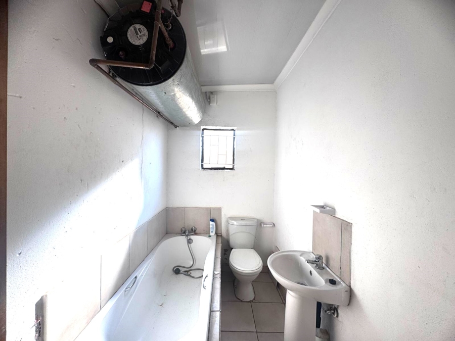 2 Bedroom Property for Sale in Tsakane Ext 12 Gauteng