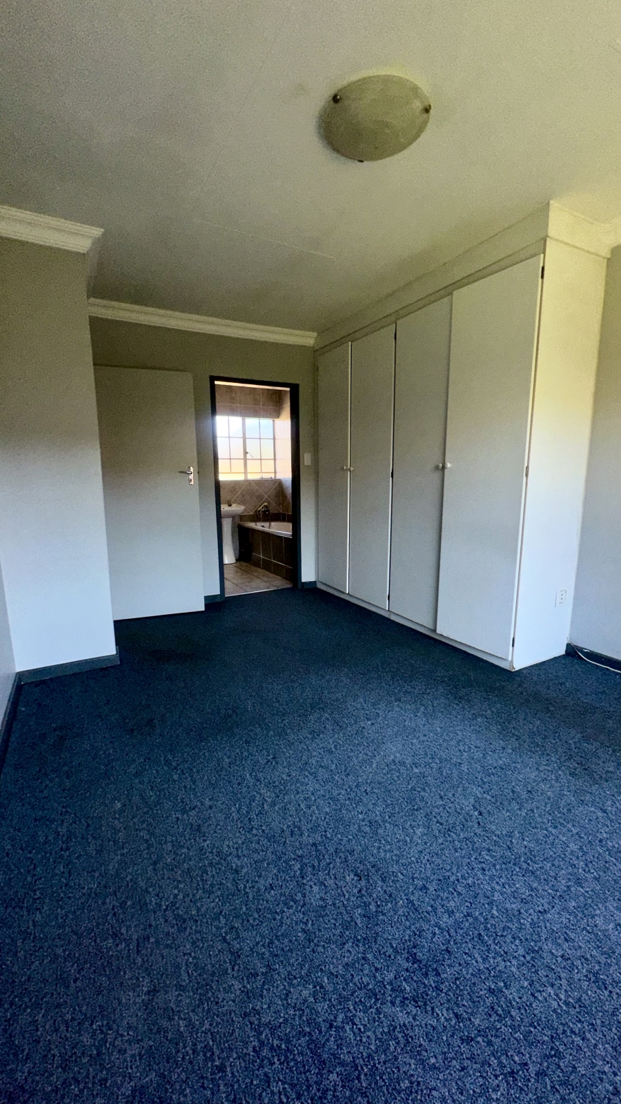 2 Bedroom Property for Sale in Highveld Gauteng