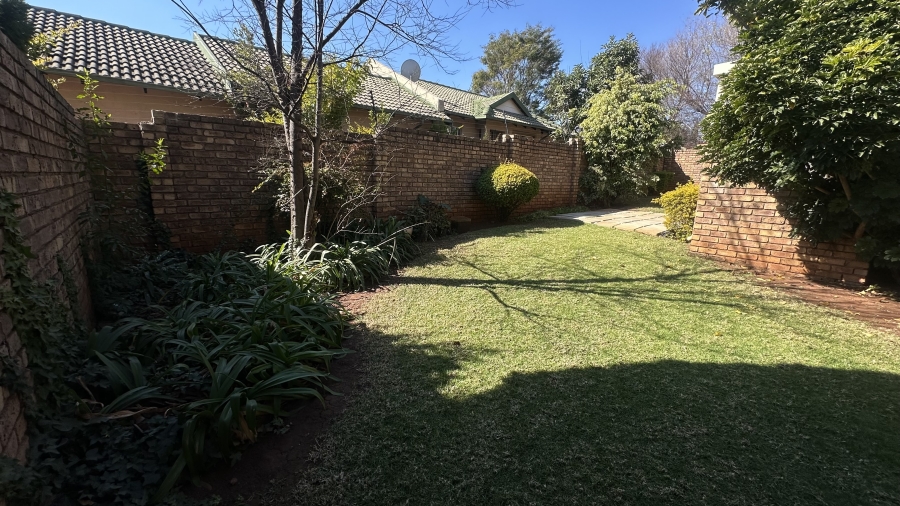 2 Bedroom Property for Sale in Highveld Gauteng