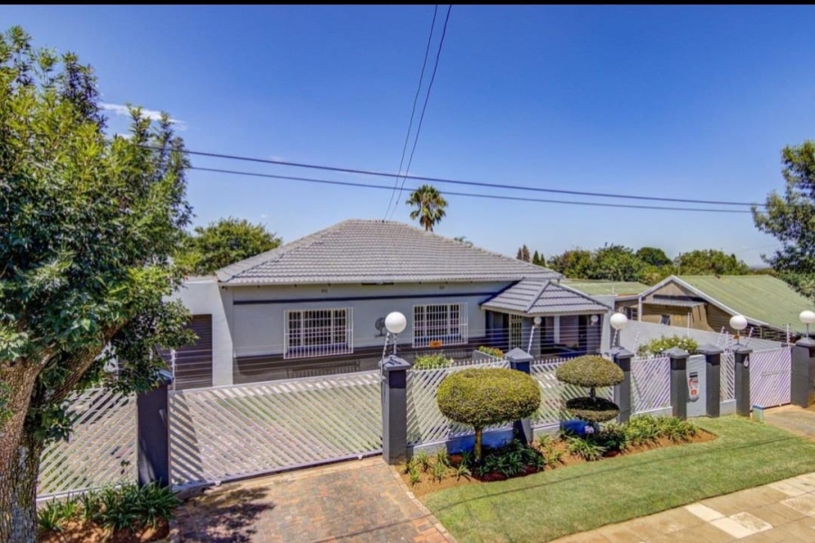 3 Bedroom Property for Sale in Primrose Gauteng
