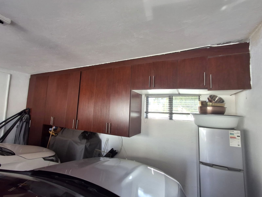 To Let 4 Bedroom Property for Rent in Blue Hills Gauteng