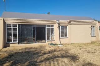 4 Bedroom Property for Sale in Mayberry Park Gauteng