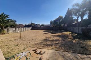 4 Bedroom Property for Sale in Mayberry Park Gauteng