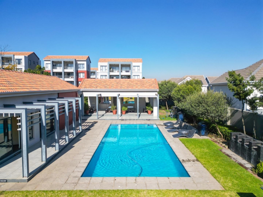 2 Bedroom Property for Sale in Maroeladal Gauteng