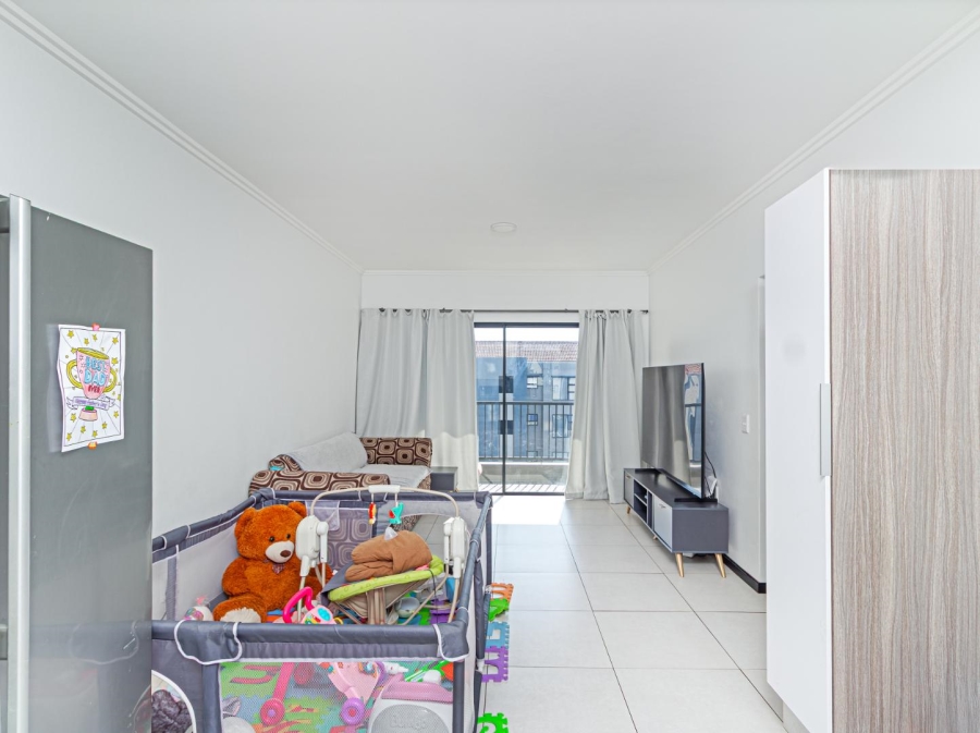 2 Bedroom Property for Sale in Maroeladal Gauteng