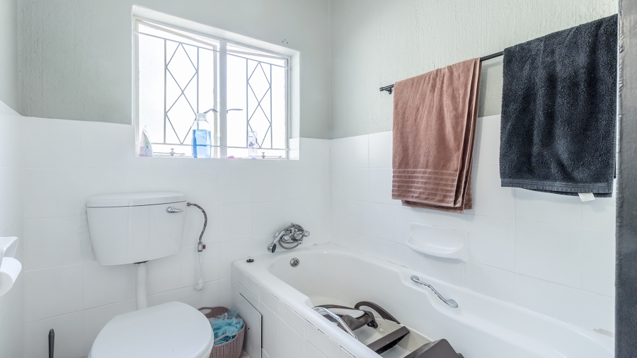3 Bedroom Property for Sale in Sinoville Gauteng