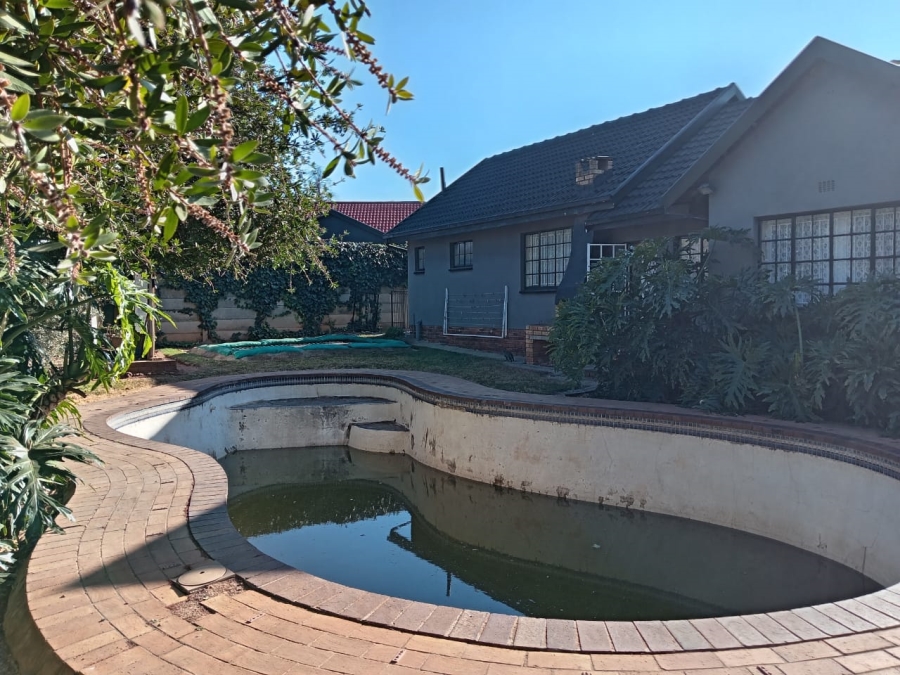 3 Bedroom Property for Sale in Witpoortjie Gauteng