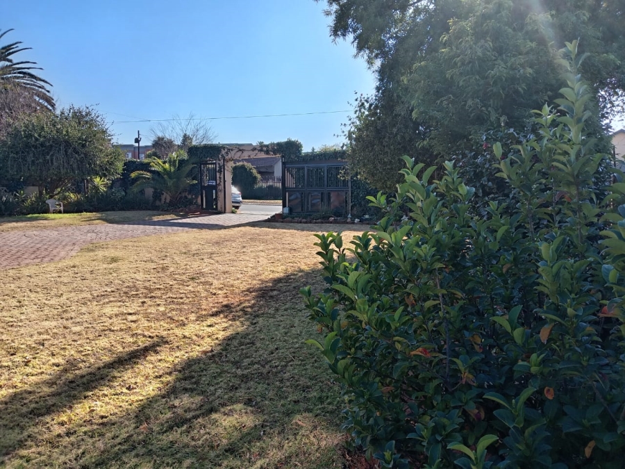 3 Bedroom Property for Sale in Witpoortjie Gauteng