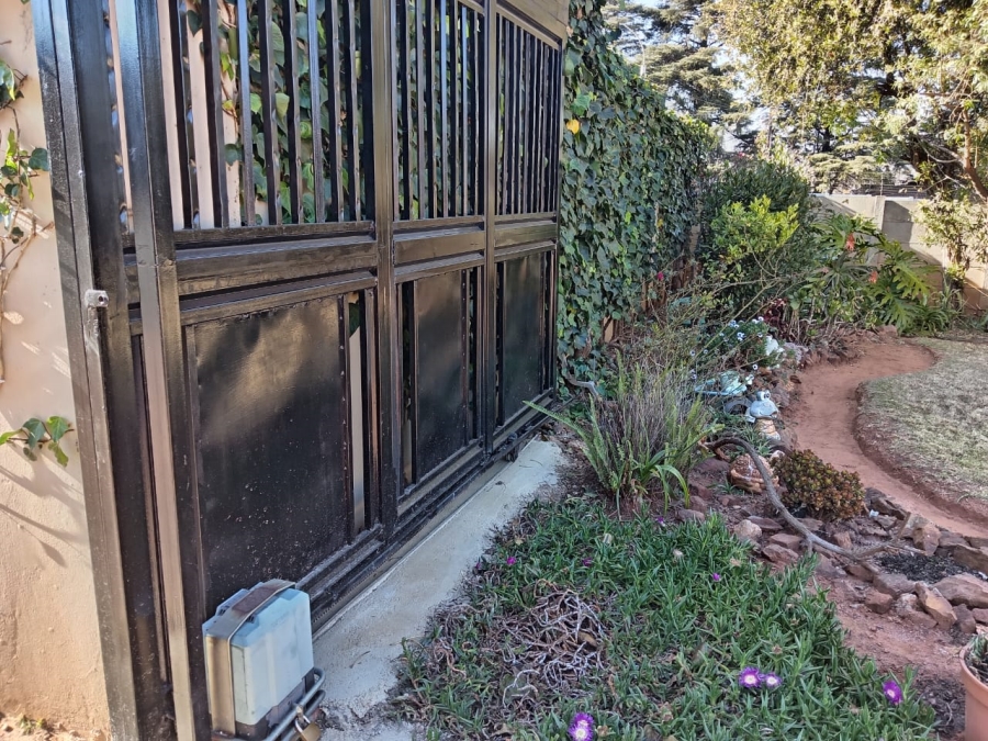 3 Bedroom Property for Sale in Witpoortjie Gauteng