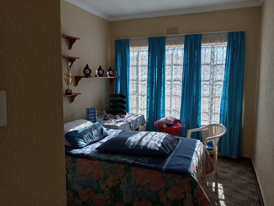 3 Bedroom Property for Sale in Witpoortjie Gauteng