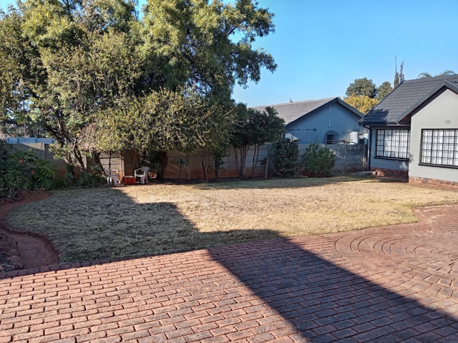 3 Bedroom Property for Sale in Witpoortjie Gauteng